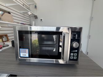 Amana Microwave - Model #RCS10DSE