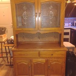 China Cabinet Hutch