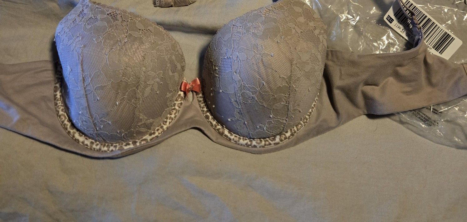 EUC body By Victoria Bra 36D