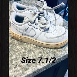 Nike Size 71/2