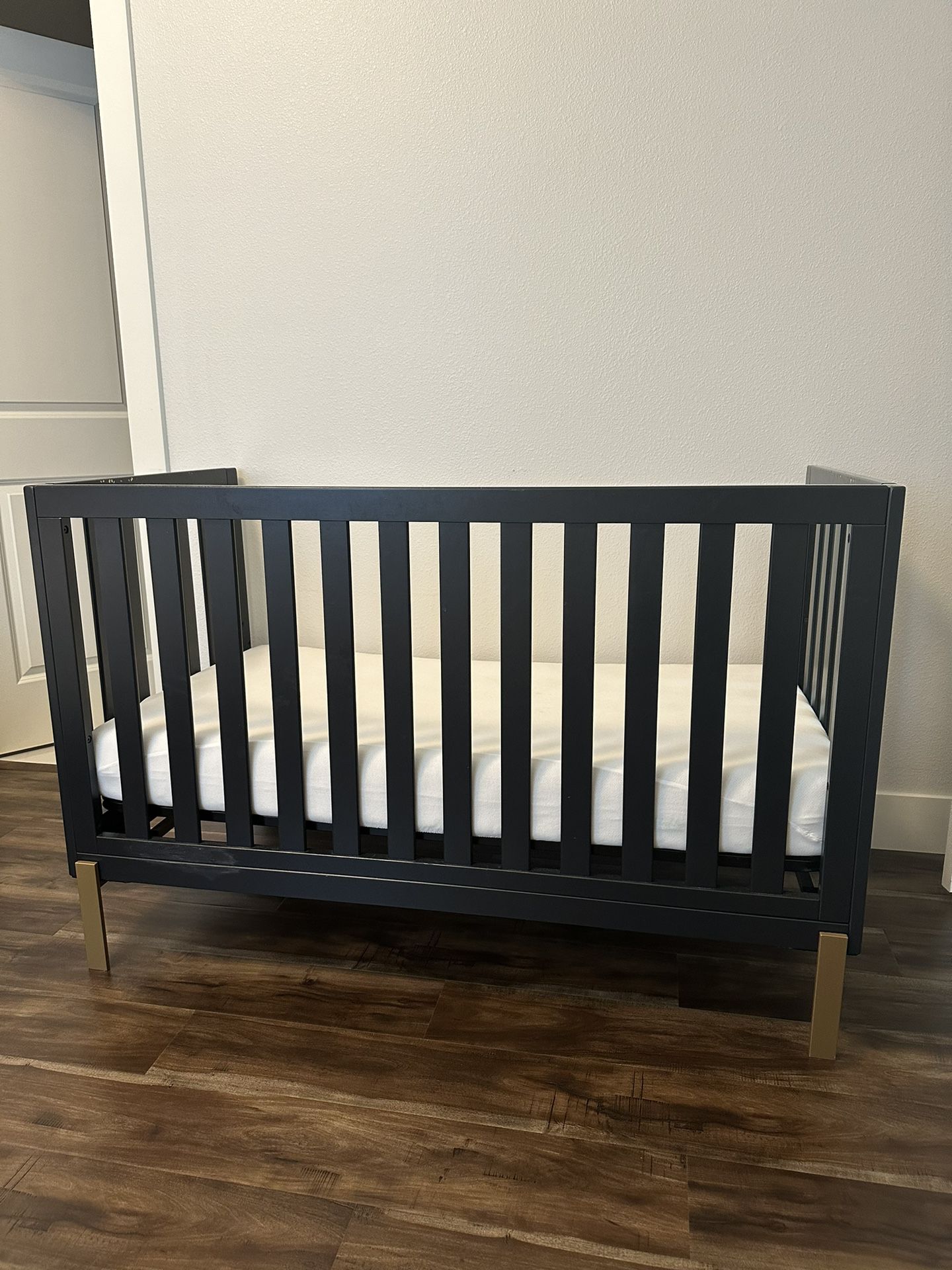 Baby Crib (Standard Size)