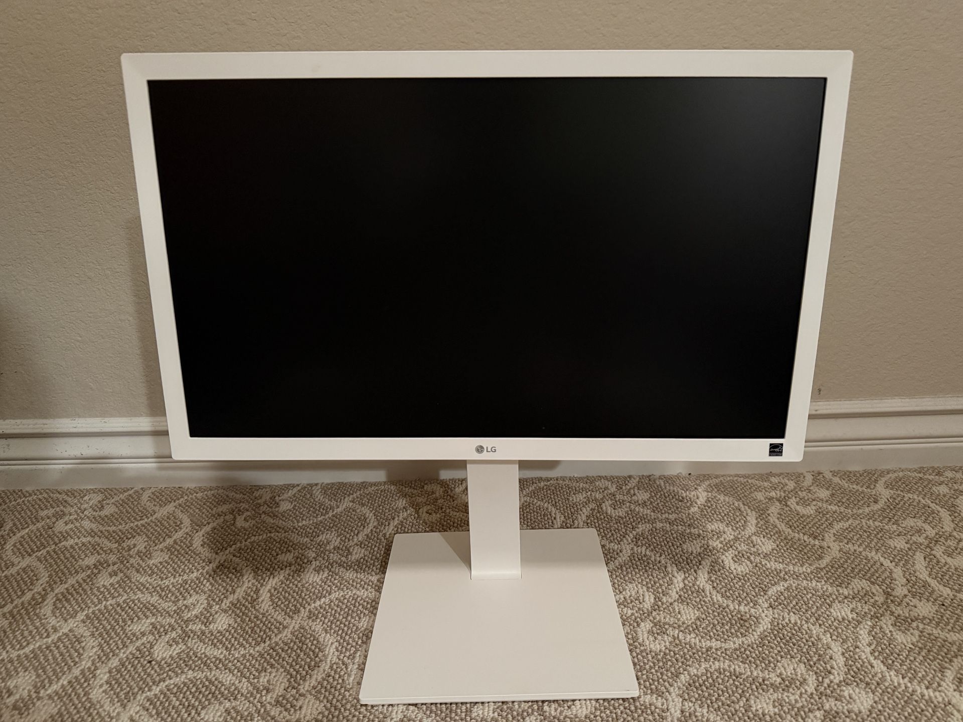 LG 22BL450Y-W - 22'' IPS FHD Monitor w/ Adjustable Stand, Built-in Speakers & Wall Mountable (White)