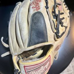 Rawlings Gold Glove Baseball Glove 11 1/2”