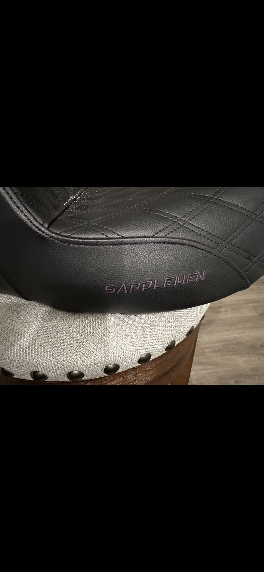 MARKED DOWN: Saddlemen Tour Step-Up Seat - Like New