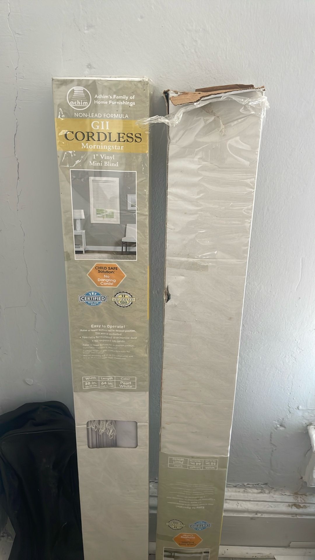 2 Pair Of white Cordless Blinds