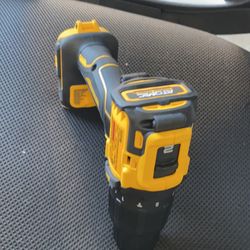 Dewalt DCD 709-1/2(13 mm) CORDLESS HAMMER DRILL/ DRILL DRIVER TOOL ONLY SOLO HERRAMIENTA