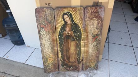 Home interiors wall art “lady of Guadalupe “