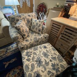 Blue And White Chair With Ottoman 