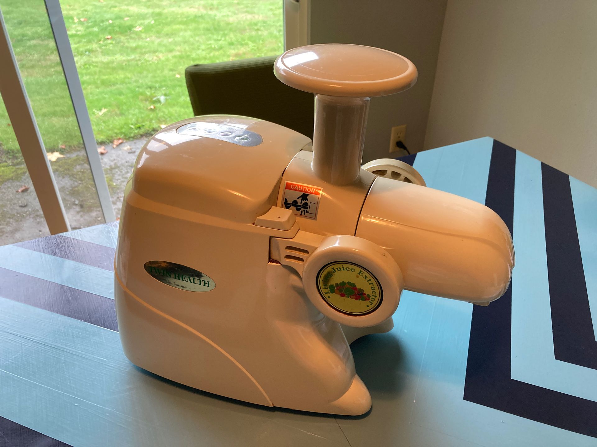 Twin Health Juice Extractor