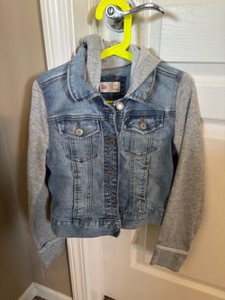 Girls Jean Jacket-Size Medium
