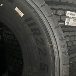 11R22.5 16PLY
