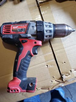 Milwaukee m18 hammer drill
