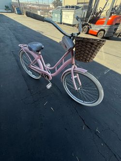 women’s beach cruiser