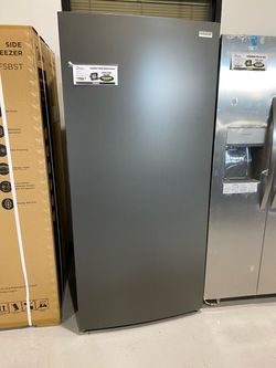 Frigidaire 20 Cu Ft Upright Freezer $600