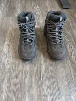 Kanye west Yeezy shoes