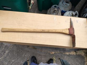 Traditional pick mattock
