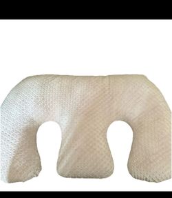 The TWIN Z PILLOW - Pink - 6 Uses In 1 Twin Pillow