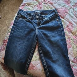 Silver Jeans CO.