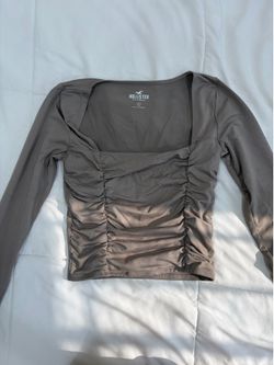 Hollister squared crop long sleeve