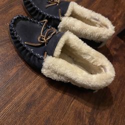 Size 8 LL Bean slippers