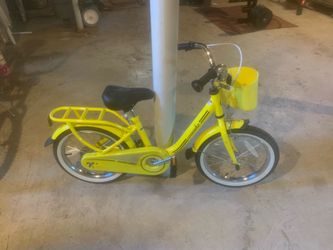 Yellow  Coewske bike