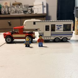 Lego City Pickup Truck & Caravan 
