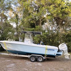 23.5ft Blue Water Center Console Boat