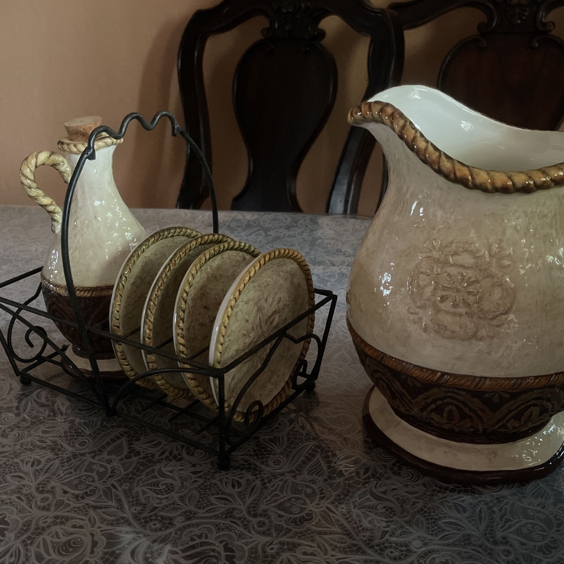 Pitcher/Oil Set