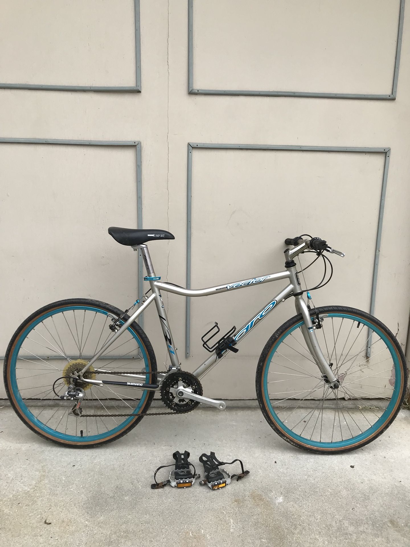 Haro vector v3a mountain bike. 17.5” size all original