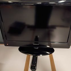32" TV with Remote 