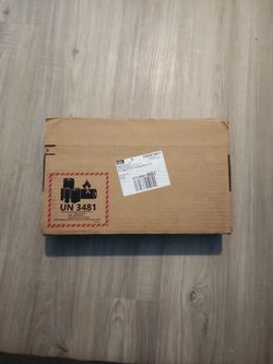 *BRAND NEW* SURFACE LABTOP