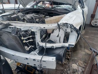 2018 and 2019 Dodge Charger 5.7 Parts Only no the Car