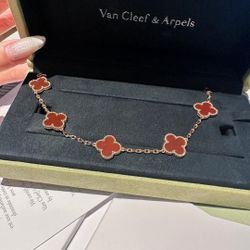 Van Cleef & Arpels bracelet