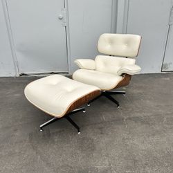 Mid- Century Lounge Chair & Ottoman White 