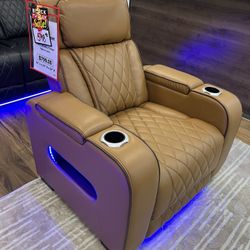 Power Reclining Chair! 