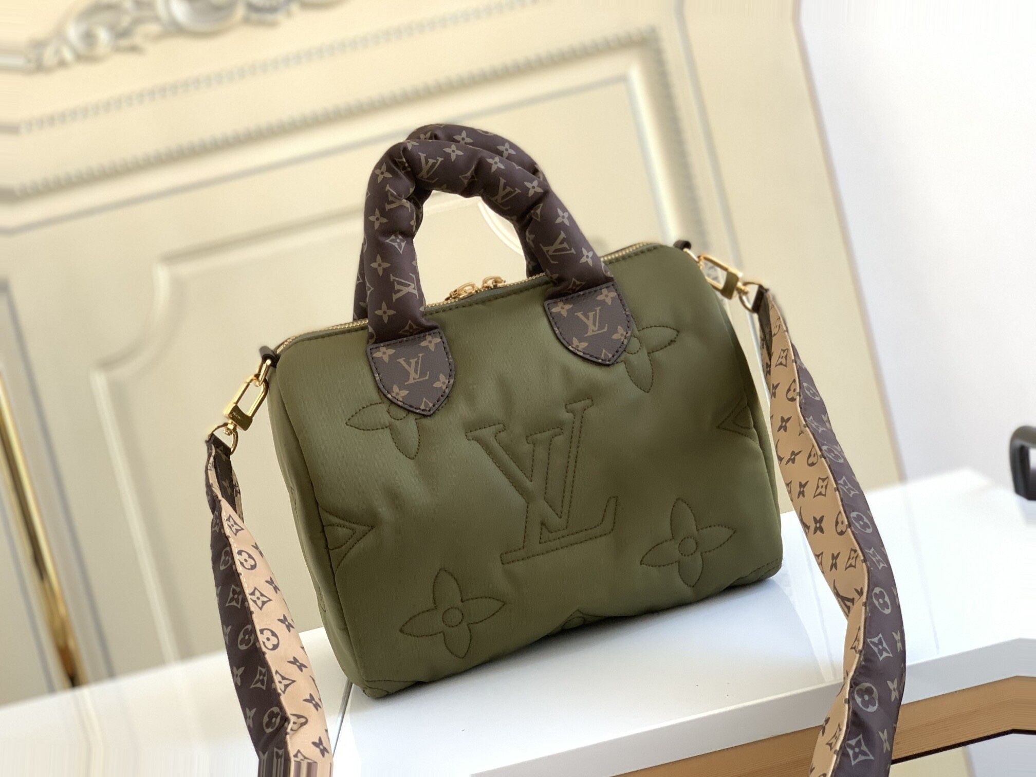 Used louis vuitton speedy bandouliere 25