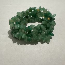 Natural  green aventurine gemstone chip bead Stretch Bracelet