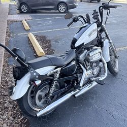 Harley Sportster