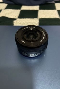 Sony E PZ 16-50mm f/3.5-5.6 OSS Lens