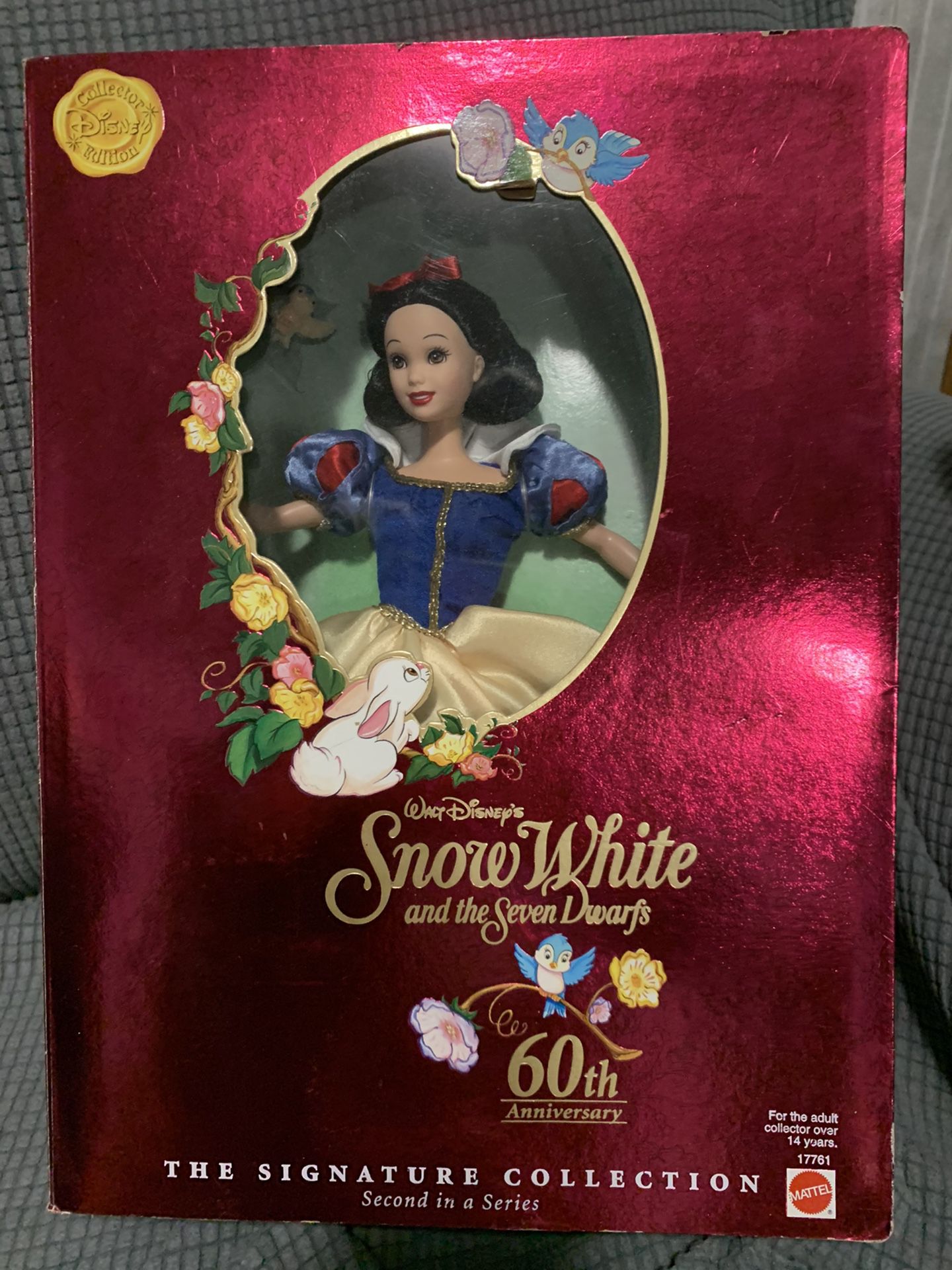 1997 Mattel Disney Snow White 60th Anniversary Signature Collection NRFB