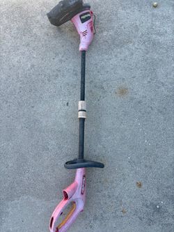 Homelite Electric Weed Eater / String Trimmer – Adjustable Shaft