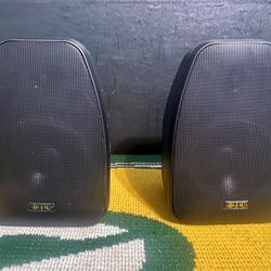 Adatto by BIC Model A-1 Indoor/Outdoor Speaker System. 
