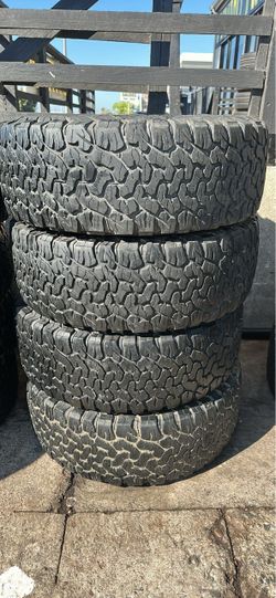 Bfgoodrich all-terrain ko2 LT285/65R18