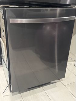 Samsung Black Stainless Steel StormWash Dishwasher