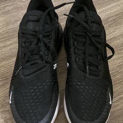 Nike Air Max 270 Black & White 81/2 Unisex
