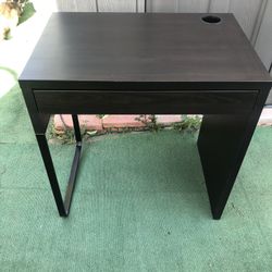 IKEA Micke Desk