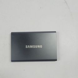 Samsung Portable T7 1TB USB-C to USB-A SSD MU-PC1T0T