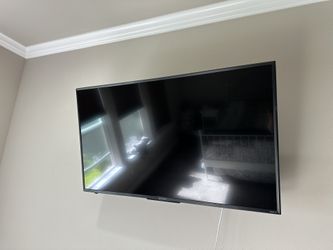 Sharp 50” Roku TV