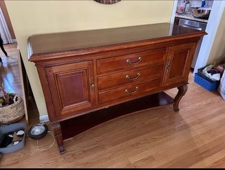 Buffet Table