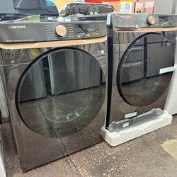 WASHER AND DRYER SET